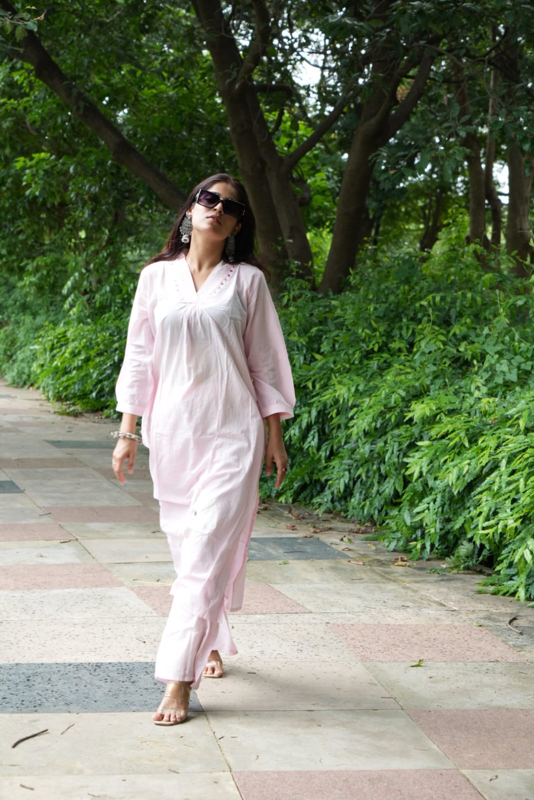 Women’s Cotton Solid Light Pink Straight Kurta Set