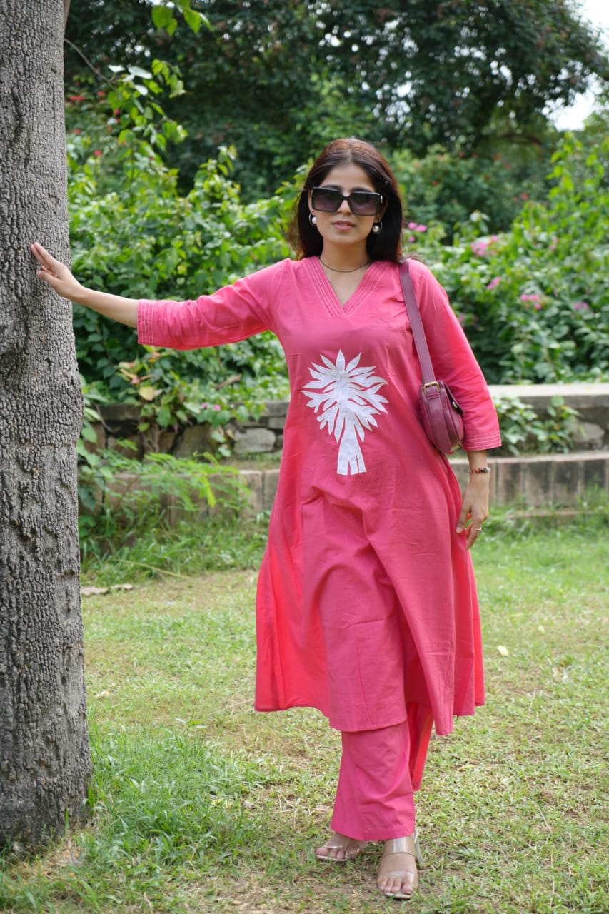 Stylish Pink Embroidered Kurta for Women