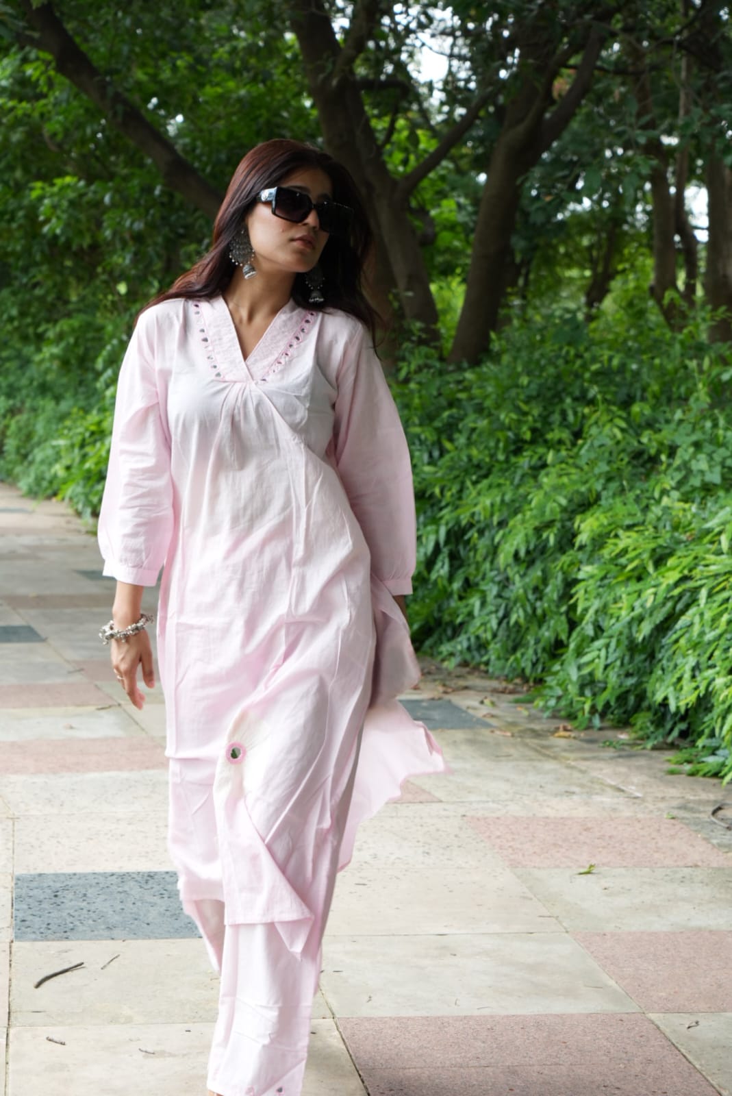 Women’s Cotton Solid Light Pink Straight Kurta Set
